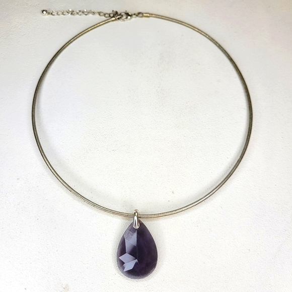 Vintage Jewelry - Amethyst Wire Teardrop Pendant Necklace
